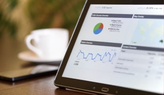 Display Ads vs. Search Ads: When to Use One Over the Other